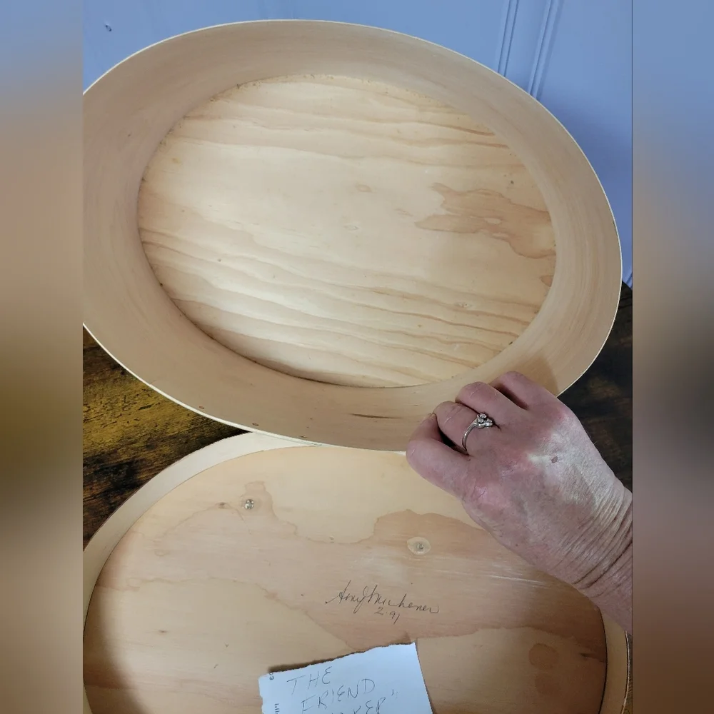 Vintage 1991 Oval Wooden,handpainted &signed shaker Box Tree Design